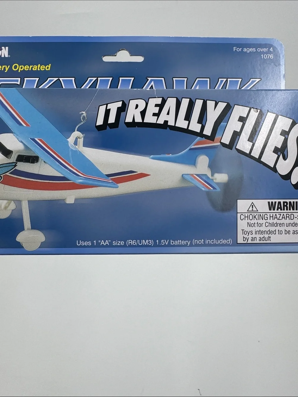 DARON Skyhawk Battery Operated Kids Toy Airplane - Blue & White For Ages 4+